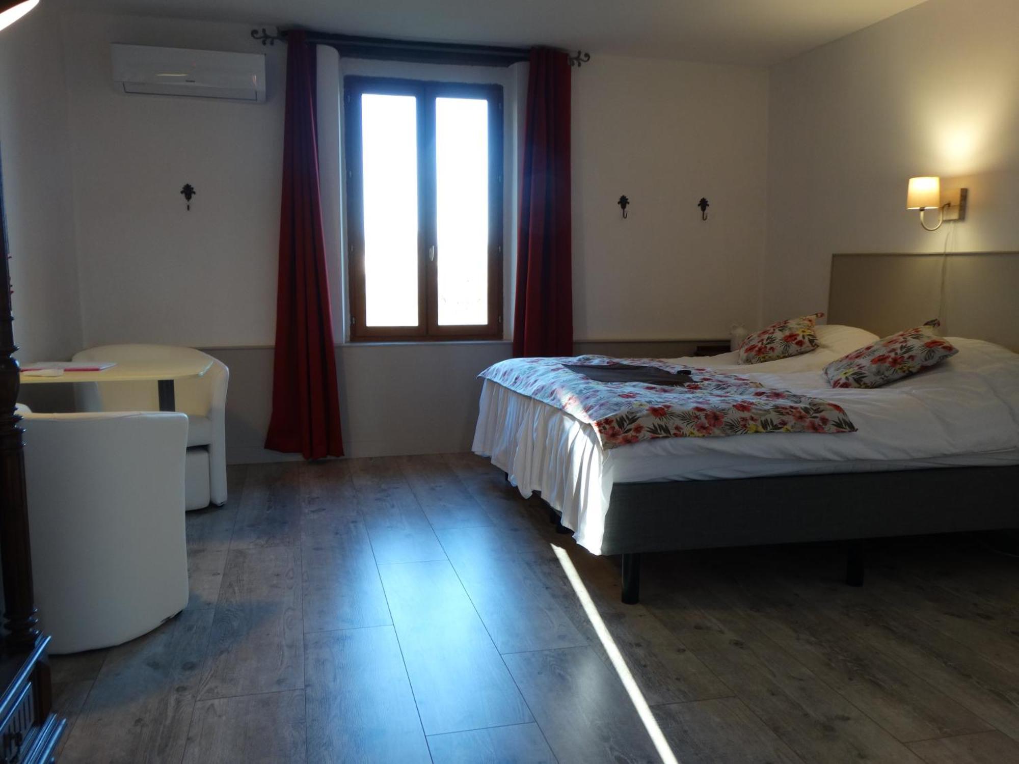 Residence La Salamandre Kamers Rabastens Bagian luar foto